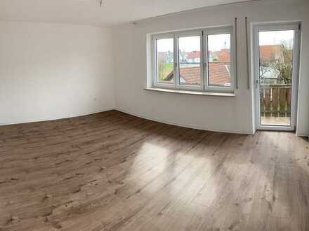 Erstbezug nach Renovierung: 3-Zimmer-Wohnung