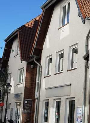 Gewerbefläche in Duisdorfer Wohn- und Geschäftshaus zu vermieten z.B. Praxis, Fitnessstudio o.ä.