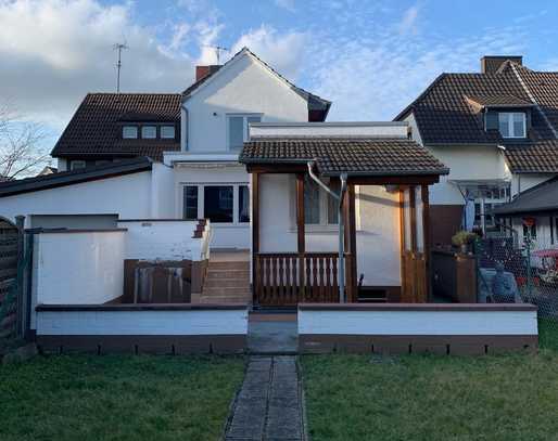 Troisdorf Oberlar - Charmantes Einfamilienhaus mit kleinem Garten in sehr beliebter Lage!