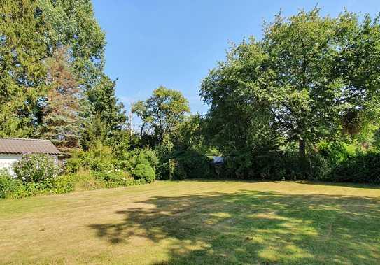 Grundstück in Krefeld-Fischeln mit genehmigte Bauanfrage , 1a-Lage, Südlage, unverbauter Blick