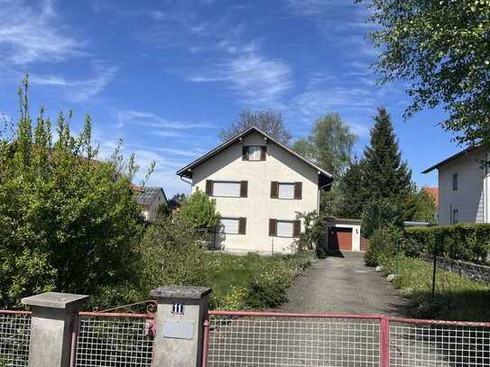 Sanierungsbedürftiges Einfamilienhaus im Erbbaurecht zu verkaufen!