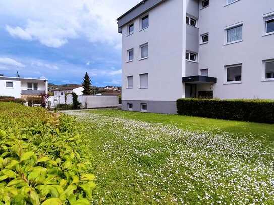 Sehr ruhige Wohnlage*MIETE ADE*hier ist Ihre eigene Wohnung, top gepfl. 3ZKBB in Feldrandlage