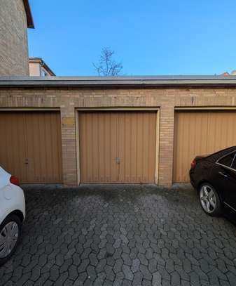 Garage in zentraler Lage in Langenhagen (nähe CCL)