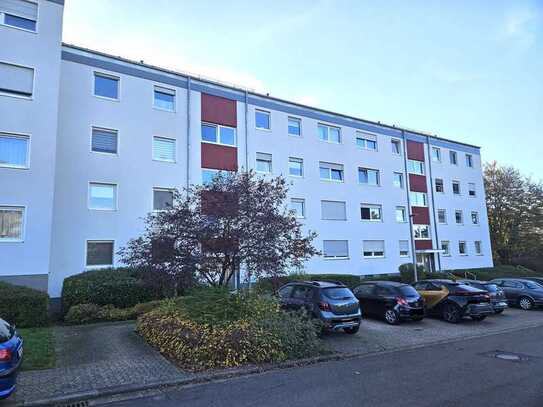 Eigentumswohnung mit Balkon und Garage