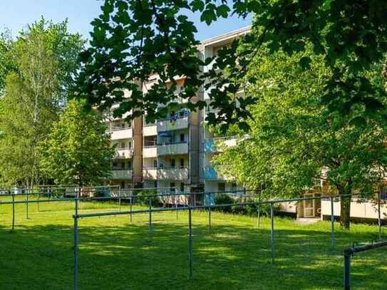 Familienfreundliche 4-Zimmer-Wohnung mit Balkon!