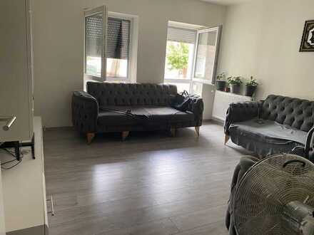 ***Elegante 4,5-Zimmer-Wohnung mit großem Wohnbereich***