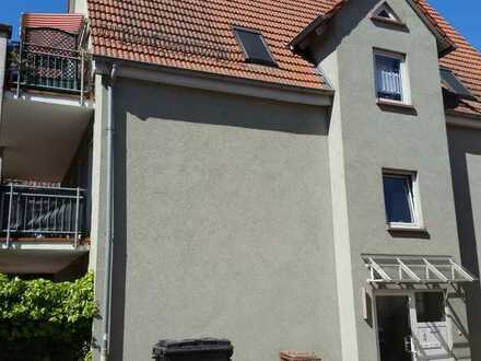 Gemütliche 3-Zimmer-DG-Wohnung mit Balkon in Mannheim-Seckenheim
