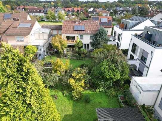 HAUS MIT GARTEN 🏡 Freistehendes Einfamilienhaus mit großem Gartengrundstück in Frankfurt!