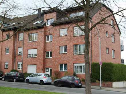 Gepflegte 3-Zimmer-DG-Wohnung mit Balkon in Mönchengladbach