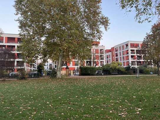 Exklusive Möblierte Terrassenwohnung in den Ingelheimer Gärten in Darmstadt