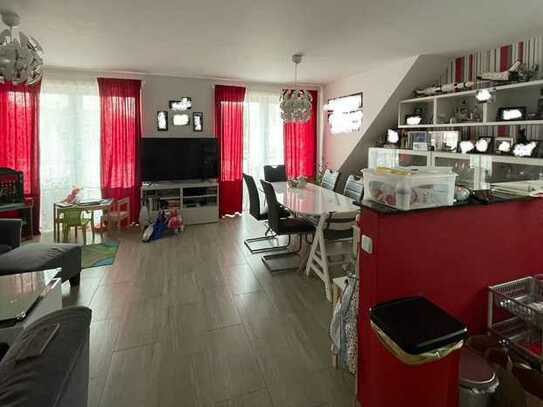 4-Zimmer-Maisonette-Wohnung in Leverkusen-Manfort/Wiesdorf