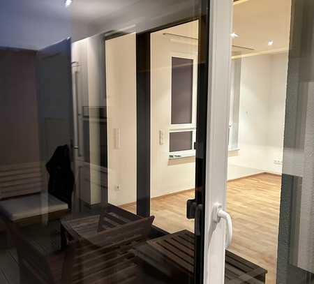 Exklusive, neuwertige 4-Zimmer-Wohnung mit luxuriöser Innenausstattung mit Einbauküche in Chemnitz
