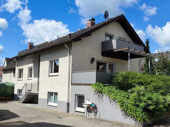 3-Zimmer-DG-Wohnung mit Balkon und Einbauküche in Büttelborn