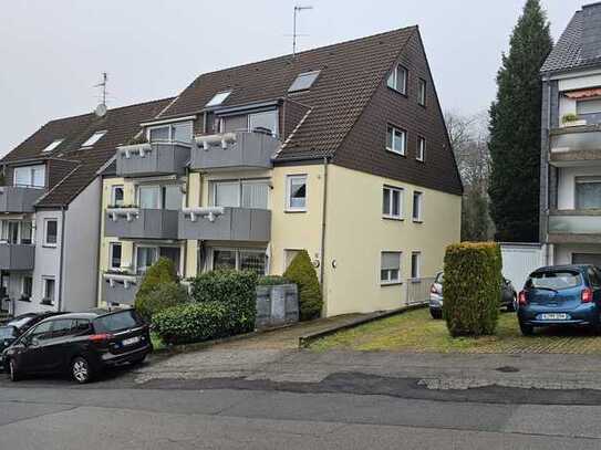 Geschmackvolle 3,5-Raum-Wohnung mit gr. Südbalkon und Garage in Essen-Byfang