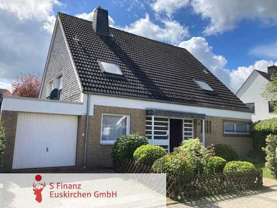 Euskirchen-Südstadt: teilvermietetes Zweifamilienhaus mit Garten und Garage! 360° Begehung