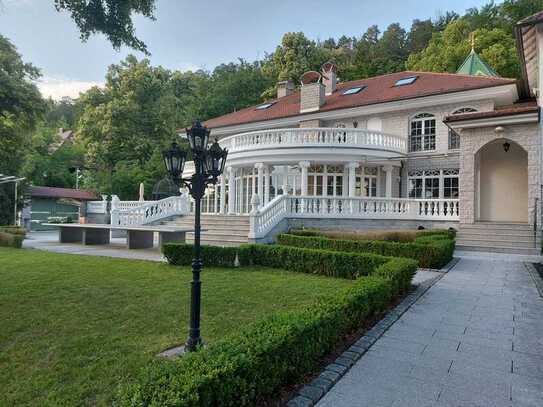 Außergewöhnliche Büroeinheit in Aidlingen