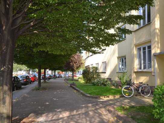 Frisch renovierte 2-Zimmer-Wohnung zu vermieten!