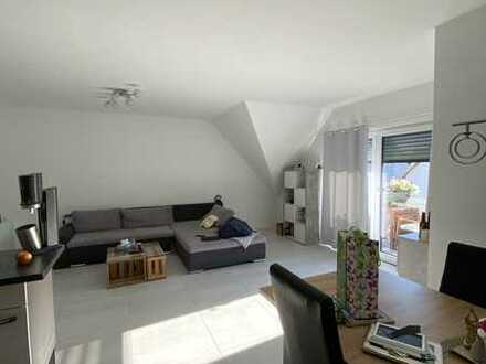 Neuwertige Maisonette-Wohnung mit drei Zimmern und Balkon in Schifferstadt