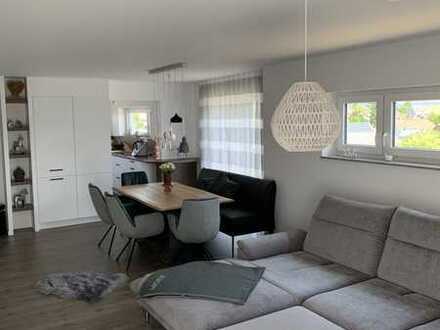 Neuwertige 4-Zimmer-Wohnung mit vielen Extras in Lehrensteinsfeld