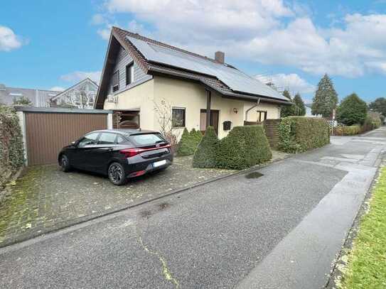 VERKAUFT! Traumhaftes Einfamilienhaus -🏡 Modernisiert und Großzügig – Ihr neues Zuhause in Köln