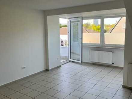 Schöne Wohnung im Saarlandstrassenviertel