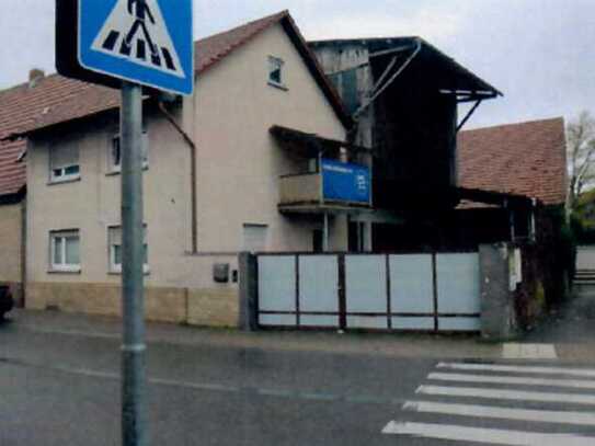 Grundstück mit Wohnhaus & Scheune | Sankt Leon-Rot | 99m² | 1965