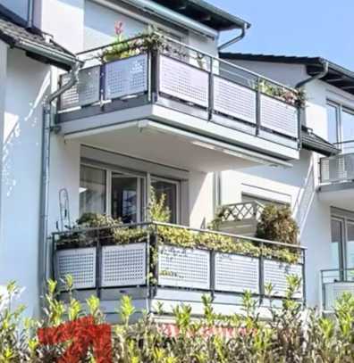 Stilvolle, neuwertige 4-Zimmer-Wohnung mit Balkon und EBK in Göppingen