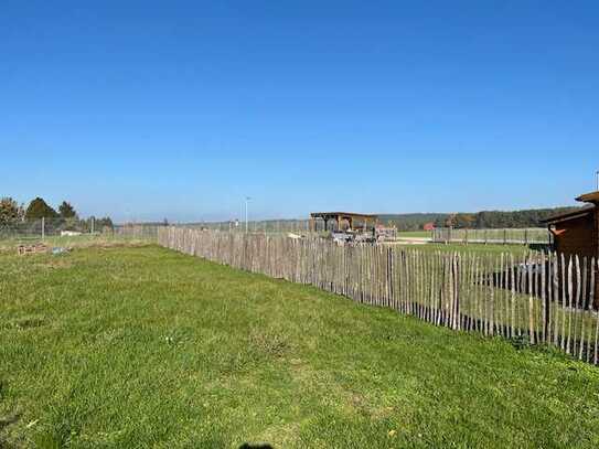 Grundstück in 2. Reihe - nahe am Ortsrand gelegen – keine Bauträgerbindung