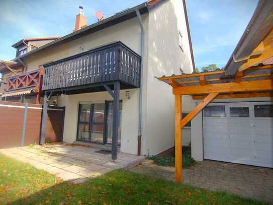 Reihenendhaus mit 6 Zimmer und großer Garage in ruhiger Lage