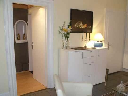 Sachsenhausen/Schweizer Platz - nice Apt, fully furnished incl. WIFI in best residential area FfM.