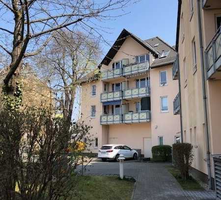 ***Schöne 2-Raum-Wohnung in Chemnitz mit Balkon und Wannenbad!***