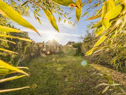 NEU! FREISTEHENDES HAUS MIT SAUNA, WINTERGARTEN, GARAGE UND VIELEN EXTRAS!