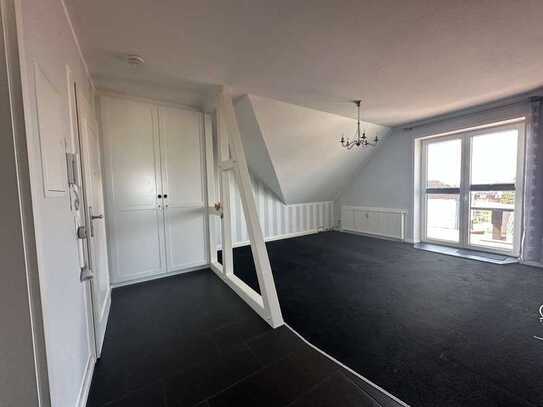 Dachgeschoss Wohnung mit traumhafter Aussicht und Dachterrasse