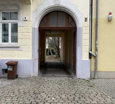 Stellplätze im beliebten Stadtfeld Ost!