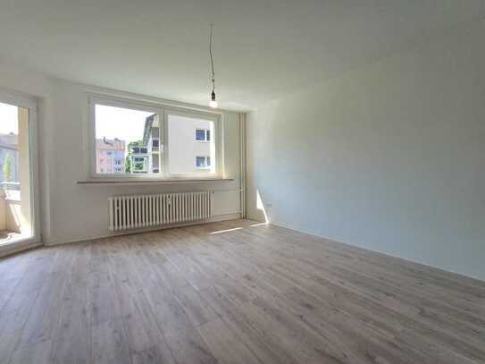 3 Zimmer Wohnung mit Balkon