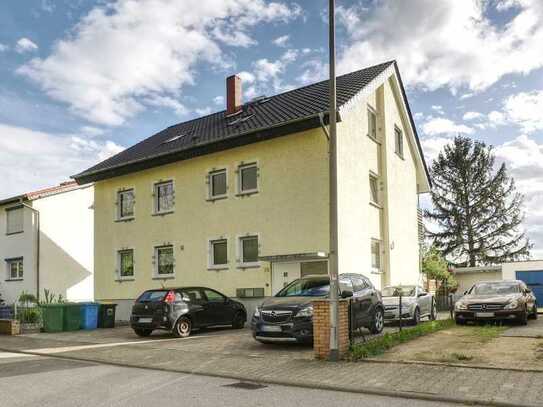 Bischofsheim # Mehrfamilienhaus mit 3 Wohnungen # komplett vermietet als Kapitalanlage