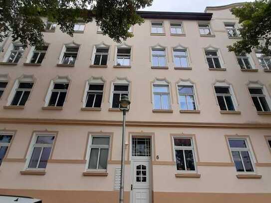 **geräumige 4-Raum-Wohnung im Erdgeschoss - Magdeburg Sudenburg**