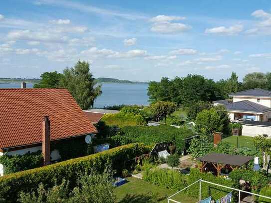 Erstbezug nach Sanierung mit Balkon und Grundstück zur gem. Nutzung