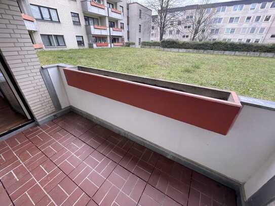 Toll geschnittene 3 Zimmer Wohnung mit Charme und Balkon