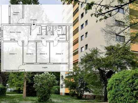Solide 4,5 Zimmer Eigentumswohnung mit Loggia und Einzelgarage im grünen Lauterborn