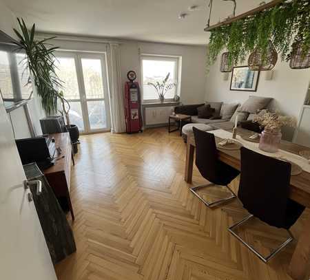 Helle, lichtdurchflutete Wohnung in Wiesbaden Mitte sucht neue Mieter