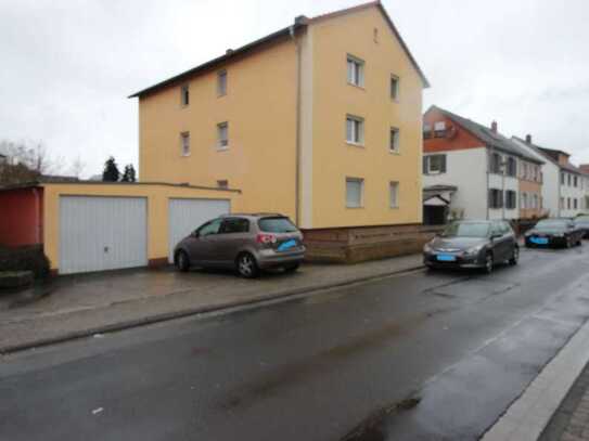 Maintal - Dörnigheim komplett sanierte 3 Zimmerwohnung im Erdgeschoss mit großer Garage