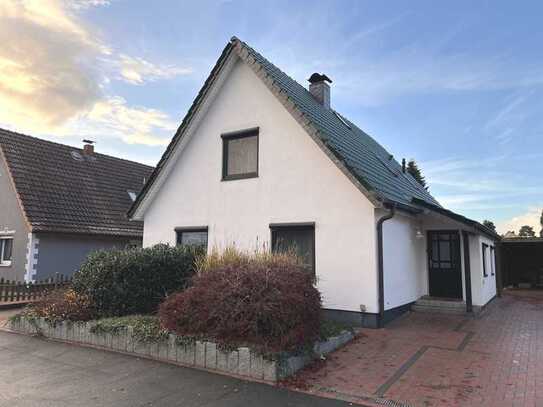 PURNHAGEN-IMMOBILIEN - Blumenthal-Bockhorn, freist. 1-Fam.-Haus mit großem Grundstück in guter Lage