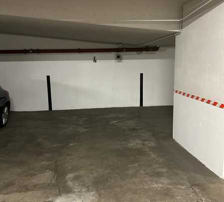 *** zu vermieten: Tiefgaragenstellplatz in der City***