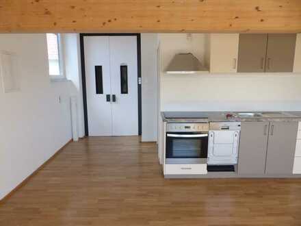 Remshalden-Grunbach, top gepflegtes Apartment - Einbauküche, frei