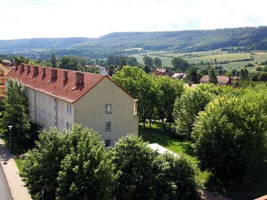 3-Raum-Wohnung im Erdgeschoss mit Balkon