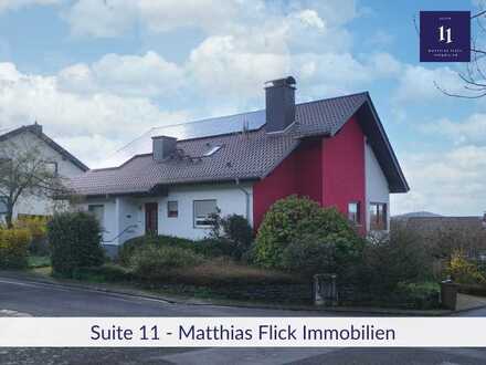 Zeit für Veränderung: modernes Einfamilienhaus mit tollem Weitblick sucht neue Eigentümer
