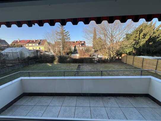 Neu renovierte ,stilvolle 3-Zimmer-Hochparterre-Wohnung mit Balkon in Leinfelden-Echterdingen