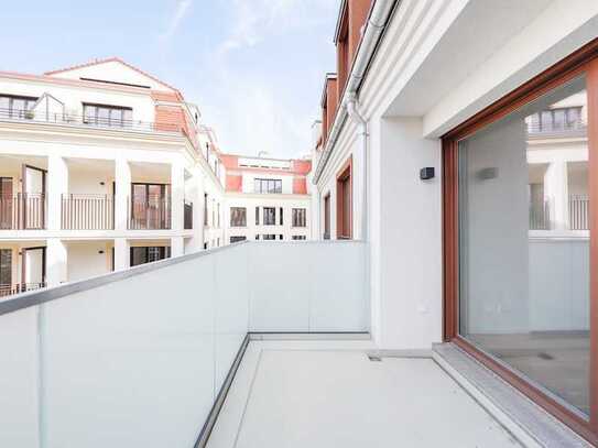 Großartige Etagenwohnung mit EBK, Balkon und begehbarem Kleiderschrank!
