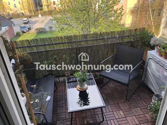 Tauschwohnung: 2-Raum Wohnung mit großem Balkon mit Einbauküche